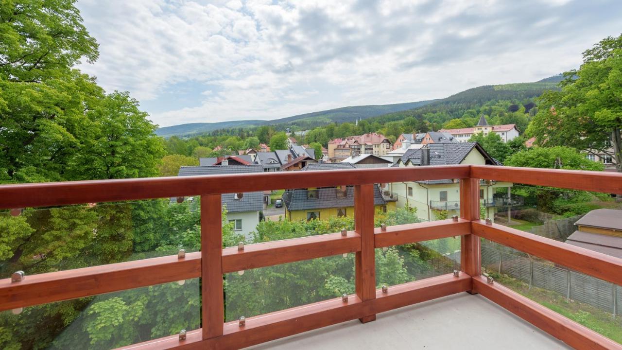 Apartamenty Holiday Mountain Residence By Royal Aparts Swieradow-Zdroj Ngoại thất bức ảnh