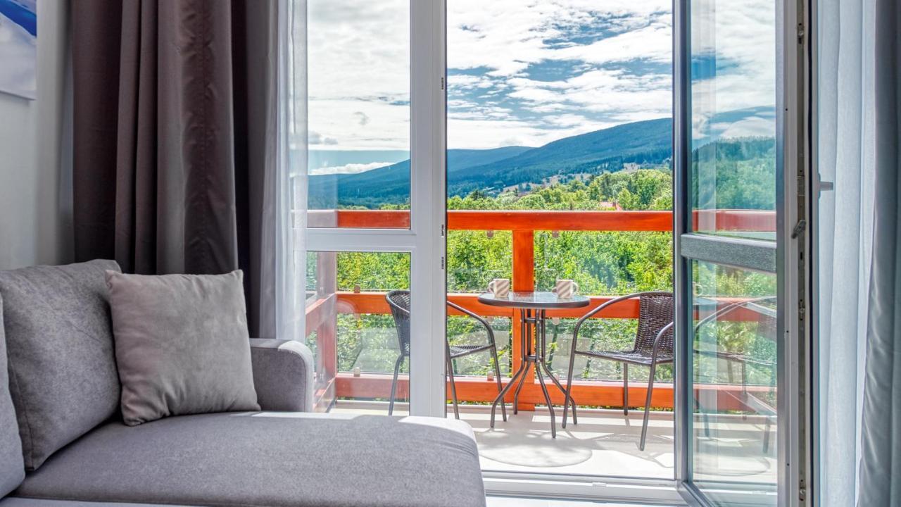 Apartamenty Holiday Mountain Residence By Royal Aparts Swieradow-Zdroj Ngoại thất bức ảnh