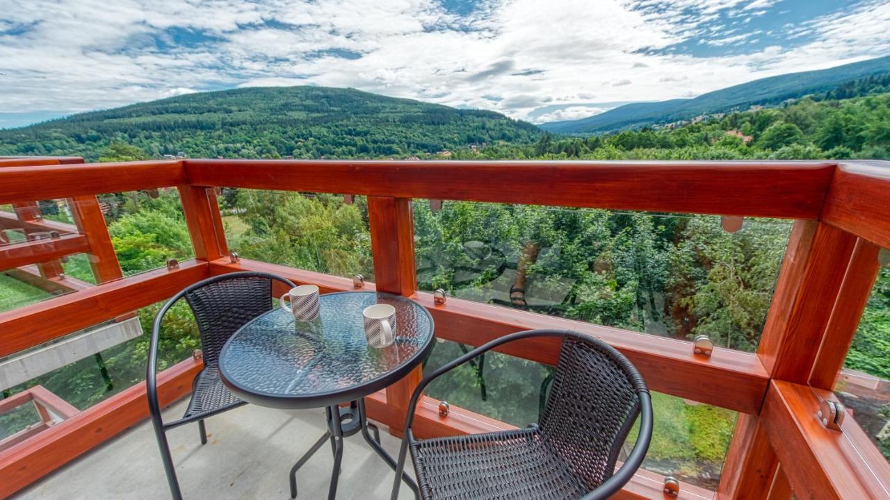 Apartamenty Holiday Mountain Residence By Royal Aparts Swieradow-Zdroj Ngoại thất bức ảnh
